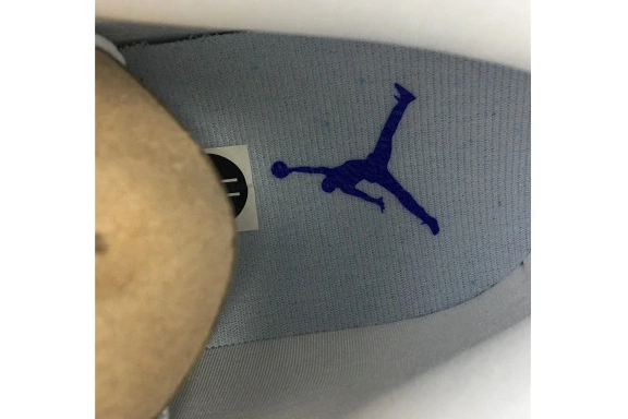 1 MID HYPER HYPER VIOLET-WHITE 554724-451 554724-451 AIR JORDAN ROYAL 0218